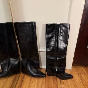 Vince Camuto Black Leather Heeled Boots